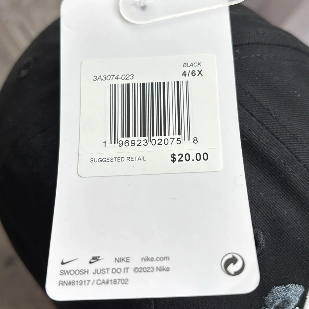 Nike new tags